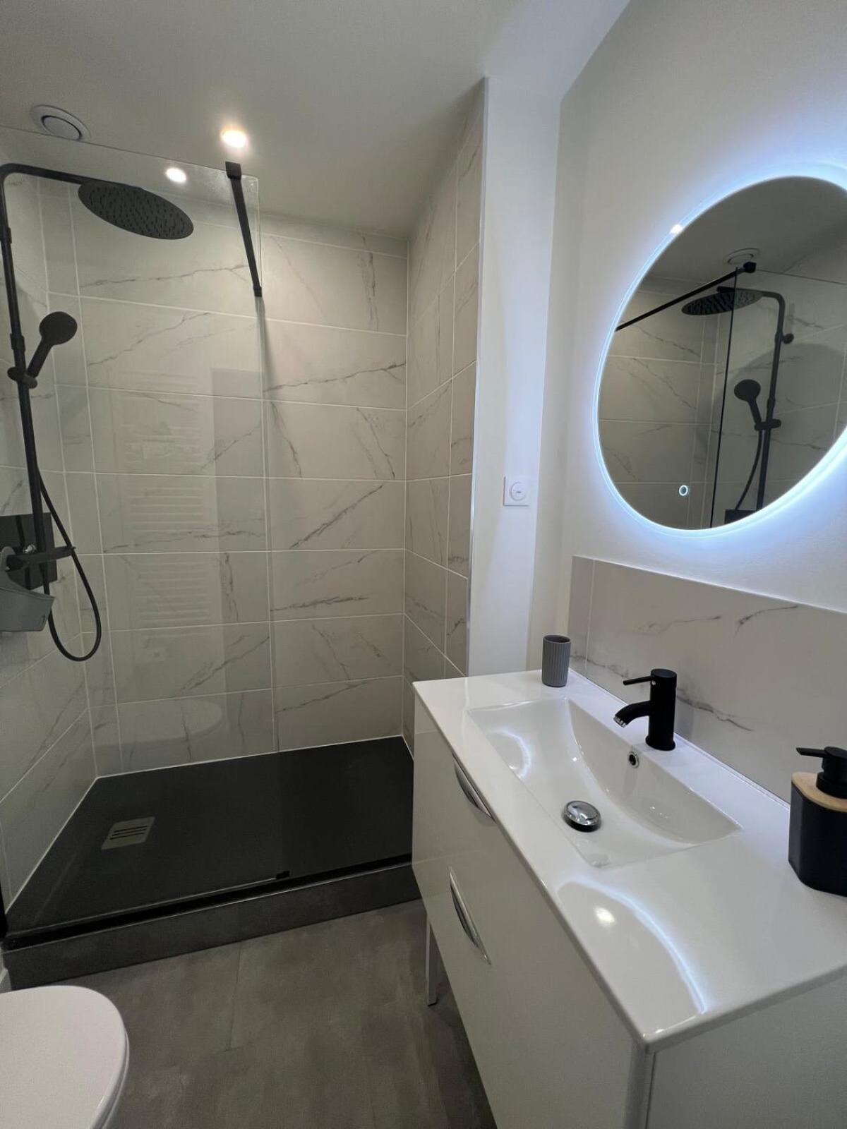 Casa Faro -T2 -Hyper Centre Brive -Rue Commercante Экстерьер фото